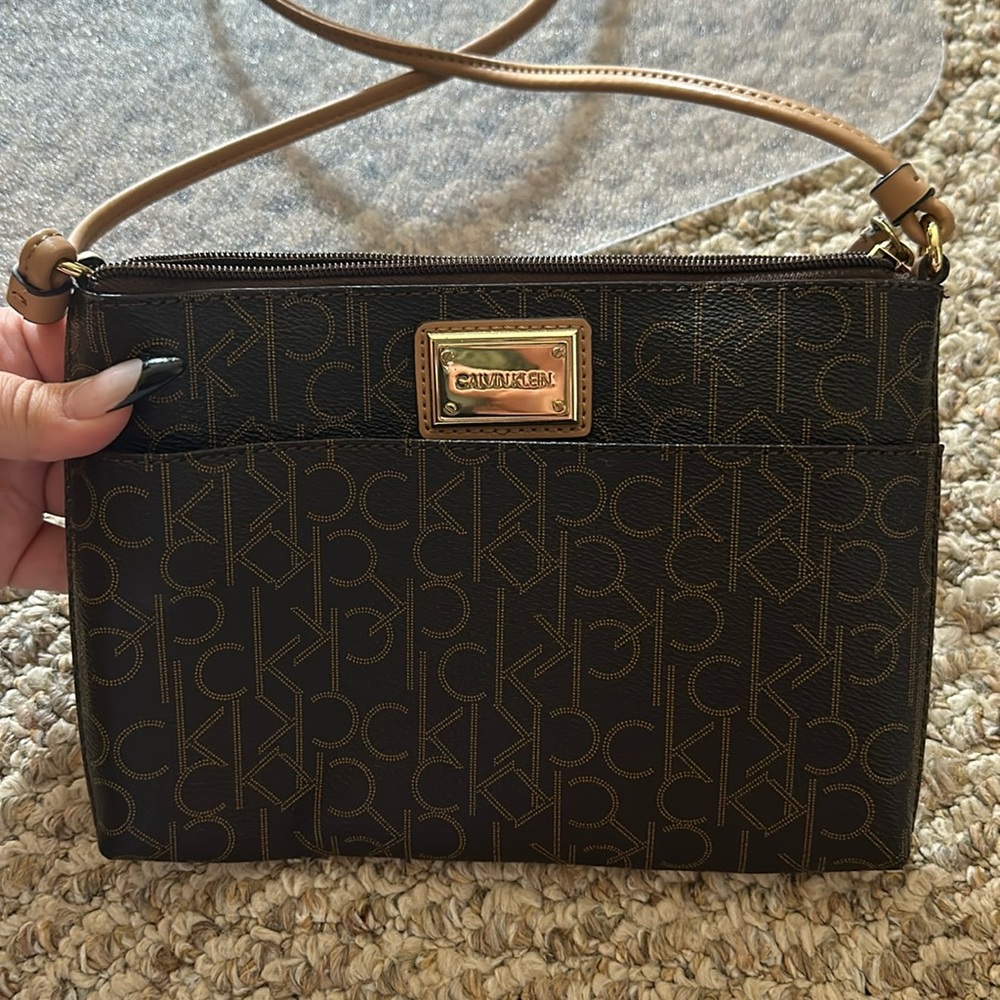 Calvin Klein crossbody